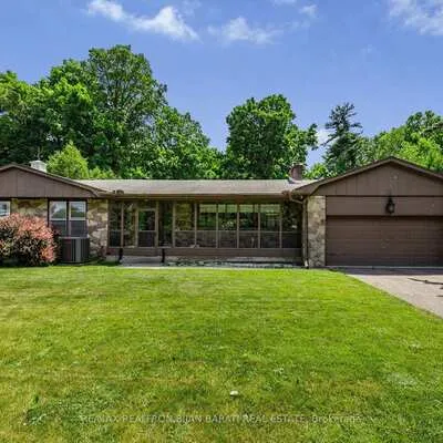73,&nbsp;Forest Grove, Bayview Village, Toronto