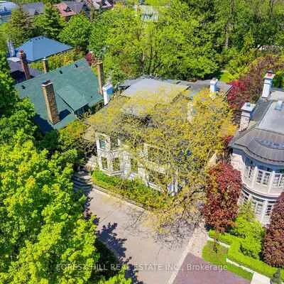 12,&nbsp;Shorncliffe, Casa Loma, Toronto