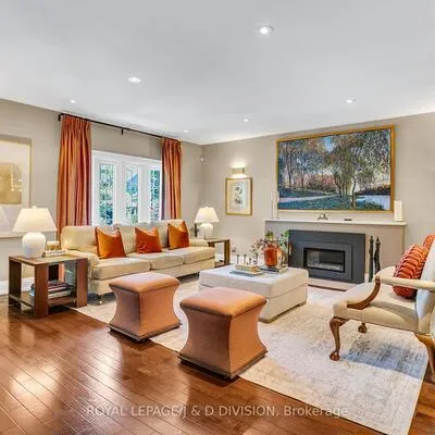 137,&nbsp;Highbourne, Yonge-Eglinton, Toronto