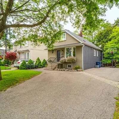 236,&nbsp;Cameron, Lansing-Westgate, Toronto