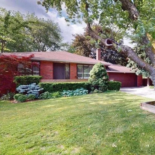 Premium freehold home for sale: 168, York Mills, St. Andrew-Windfields, Toronto