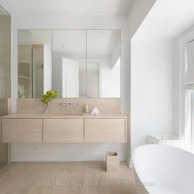 80,&nbsp;Binscarth, Rosedale-Moore Park, Toronto