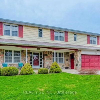 24,&nbsp;Beveridge, Parkwoods-Donalda, Toronto