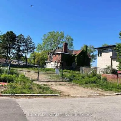 20,&nbsp;Legato, Banbury-Don Mills, Toronto
