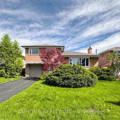 72,&nbsp;Bowerbank, Newtonbrook East, Toronto