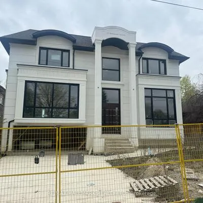 23,&nbsp;Morewood, Bayview Village, Toronto