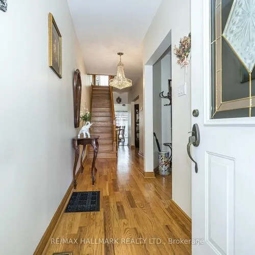 Premium freehold home for sale: 47, Montrose, Trinity-Bellwoods, Toronto