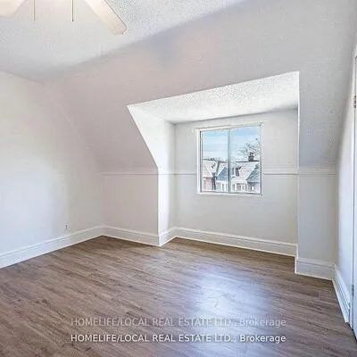 280,&nbsp;St Clarens, Dufferin Grove, Toronto