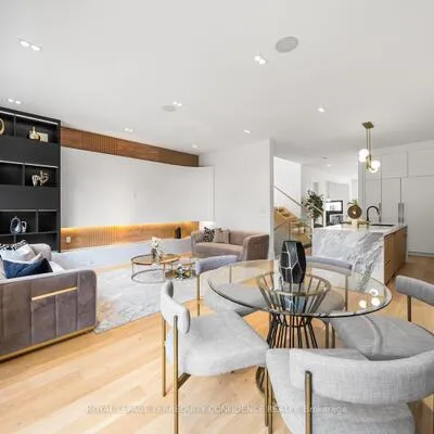 338A,&nbsp;Horsham, Willowdale West, Toronto
