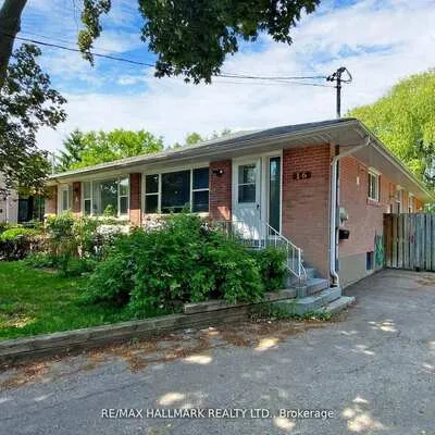 16,&nbsp;Dunboyne, Westminster-Branson, Toronto