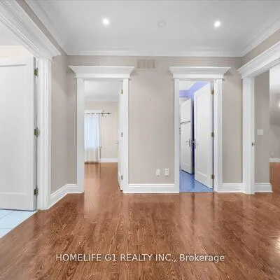 210,&nbsp;St Leonards, Bridle Path-Sunnybrook-York Mills, Toronto