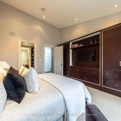 70,&nbsp;Summerhill, Rosedale-Moore Park, Toronto
