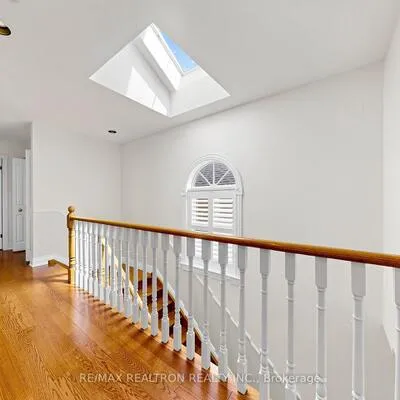 352,&nbsp;Deloraine, Bedford Park-Nortown, Toronto