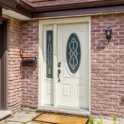 22,&nbsp;Denlow, Banbury-Don Mills, Toronto