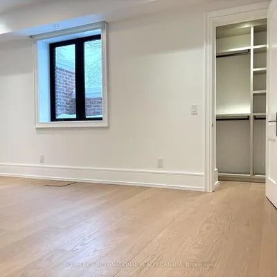 734,&nbsp;Avenue, Forest Hill South, Toronto