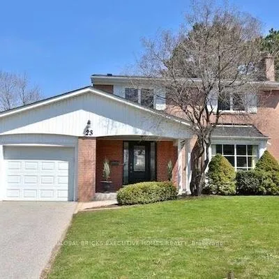23,&nbsp;Whitefriars, Parkwoods-Donalda, Toronto