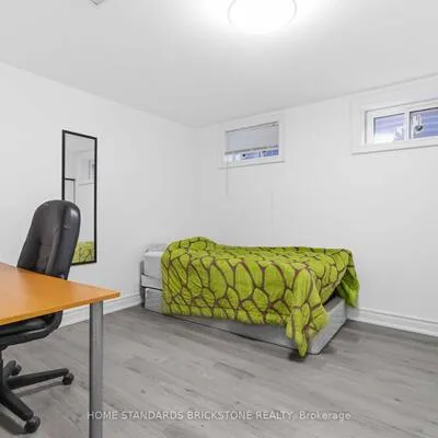 220,&nbsp;Torresdale, Westminster-Branson, Toronto