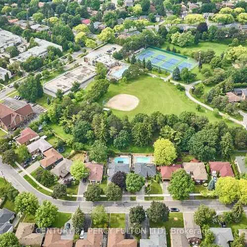 Premium freehold home for sale: 56, Broadlands, Parkwoods-Donalda, Toronto