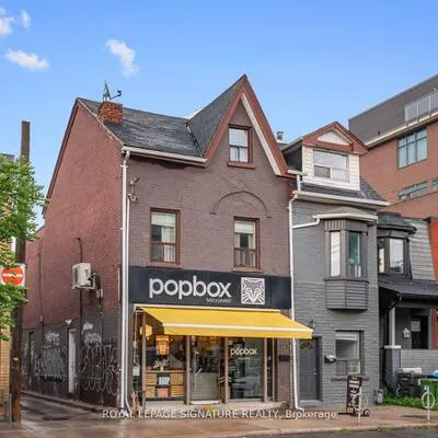 725,&nbsp;Dovercourt, Palmerston-Little Italy, Toronto