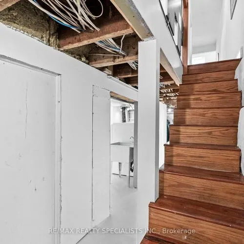 Premium freehold home for sale: 418, Ossington, Trinity-Bellwoods, Toronto