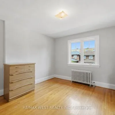 280,&nbsp;Westmount, Oakwood Village, Toronto