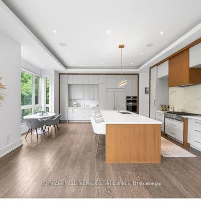 416,&nbsp;Patricia, Newtonbrook West, Toronto