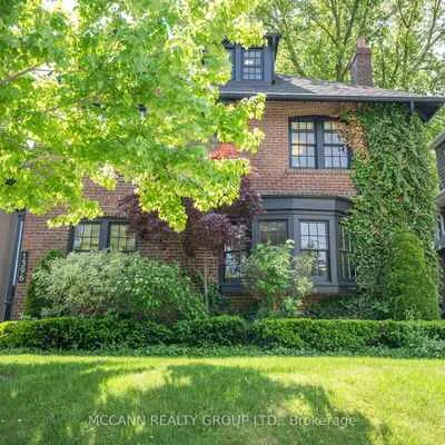 1396,&nbsp;Mount Pleasant, Lawrence Park South, Toronto
