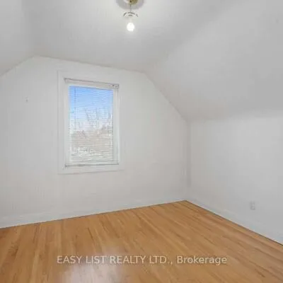 39,&nbsp;Churchill, Willowdale West, Toronto