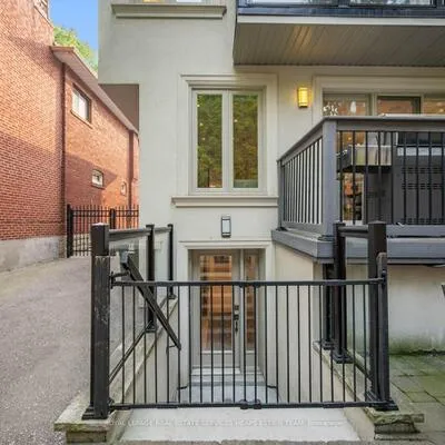 29,&nbsp;Maxwell, Yonge-Eglinton, Toronto
