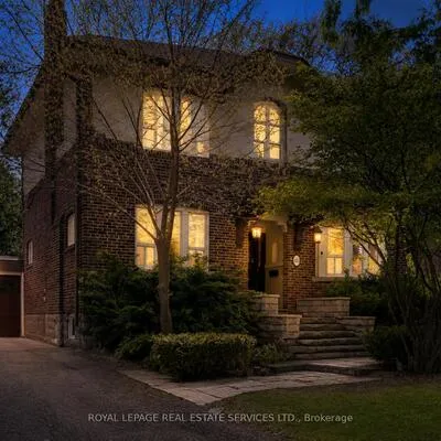 202,&nbsp;Dinnick, Lawrence Park South, Toronto