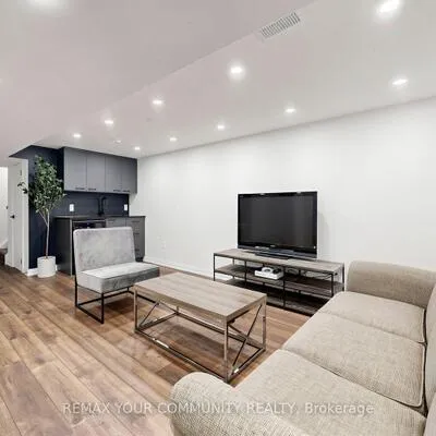 48,&nbsp;Crossbow, Pleasant View, Toronto