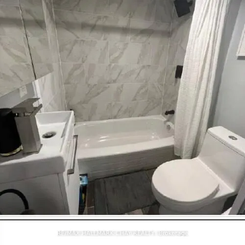 Premium freehold home for sale: 48, Carr, Kensington-Chinatown, Toronto