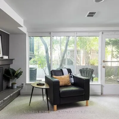 60,&nbsp;Doonaree, Parkwoods-Donalda, Toronto