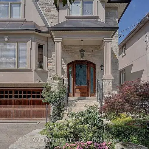 Premium freehold home for sale: 24, Abbotsford, Willowdale West, Toronto