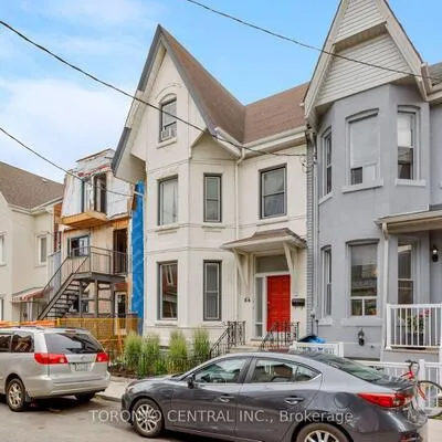 24,&nbsp;Manning, Trinity-Bellwoods, Toronto
