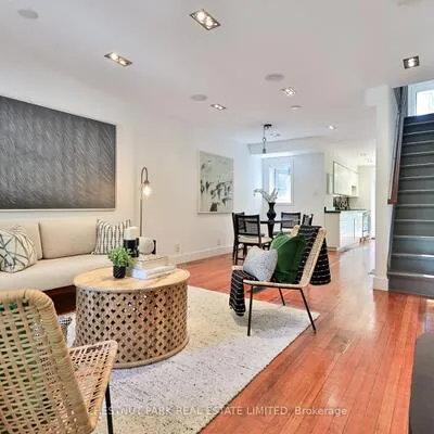 589,&nbsp;Wellington, Niagara, Toronto