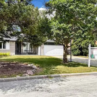 57,&nbsp;Sumner Heights, Bayview Village, Toronto