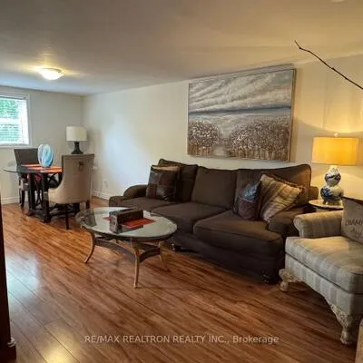 22,&nbsp;Rochelle, Don Valley Village, Toronto
