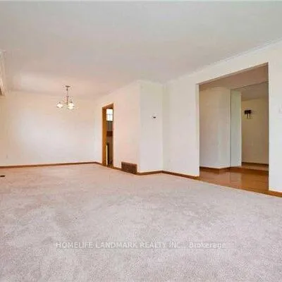 155,&nbsp;Pleasant View, Pleasant View, Toronto