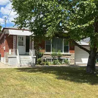 218,&nbsp;Park Home, Willowdale West, Toronto
