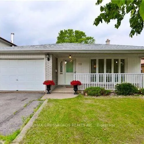 Premium freehold home for sale: 10, Doverwood, Newtonbrook East, Toronto