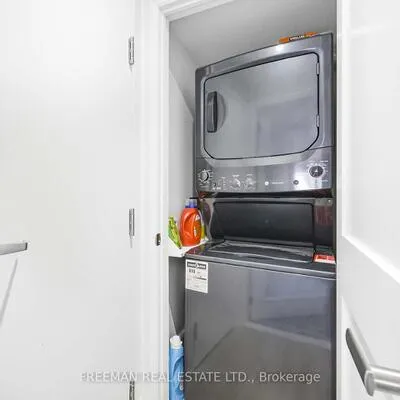 49,&nbsp;Beatrice, Trinity-Bellwoods, Toronto