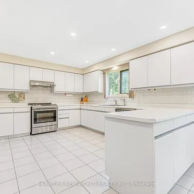4,&nbsp;Tarbert, Bayview Woods-Steeles, Toronto