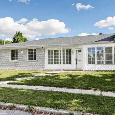 18,&nbsp;Olsen, Parkwoods-Donalda, Toronto