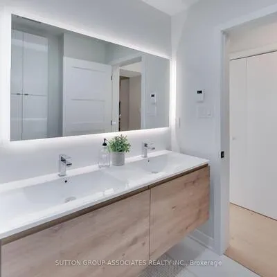 10,&nbsp;Winnett, Humewood-Cedarvale, Toronto