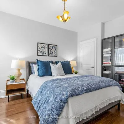 395,&nbsp;Shaw, Trinity-Bellwoods, Toronto