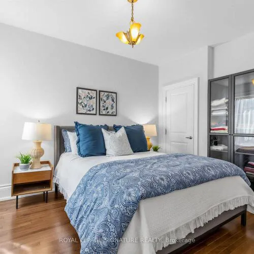 Premium freehold home for sale: 395, Shaw, Trinity-Bellwoods, Toronto
