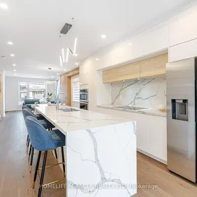 388,&nbsp;Oakwood, Oakwood Village, Toronto