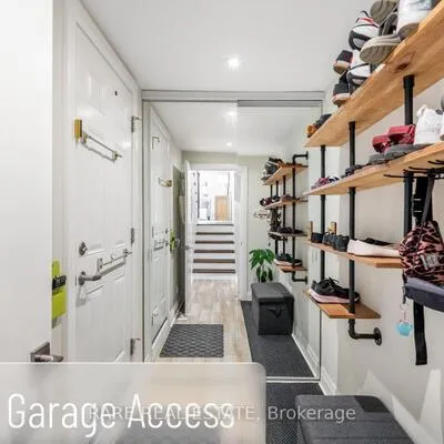 11,&nbsp;Geddes, Clanton Park, Toronto