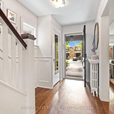 494,&nbsp;Roselawn, Lawrence Park South, Toronto